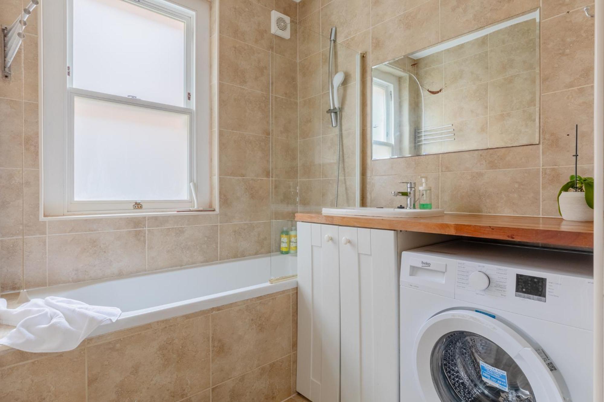 Appartamento Spacious 3bd Flat W Garden Near Clapham Common Londra